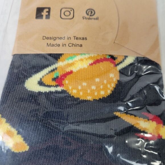 London Jae Apparel Novelty Socks; Set of 2 - Picture 5 of 6